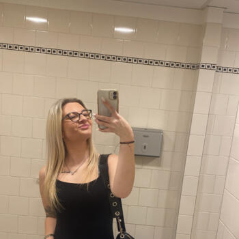 Babysitter in Prague: Nikola