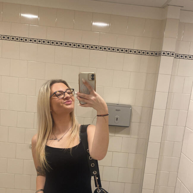 Babysitter in Prague: Nikola