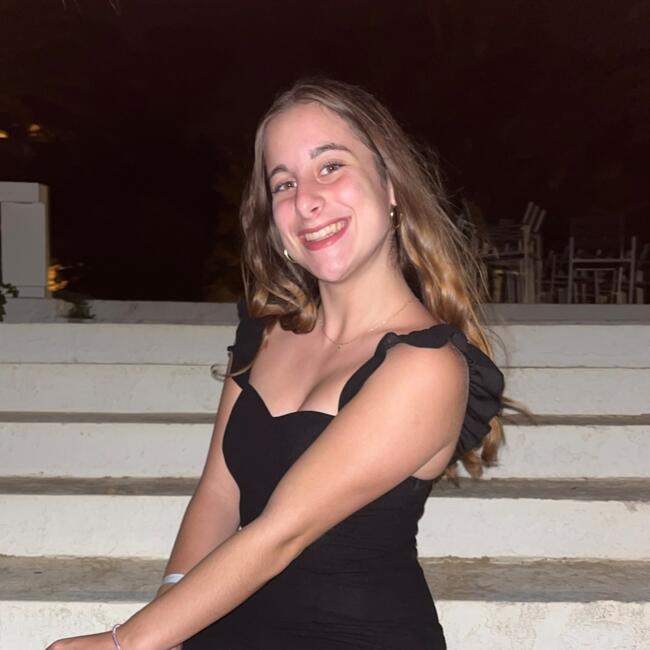 Babysitter in Franconville: Manon