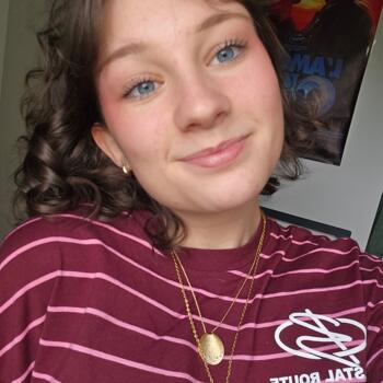 Babysitter in Saint-Colomban: Lisa