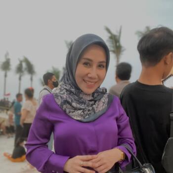 Babysitting job in Bekasi: babysitting job Adromeda