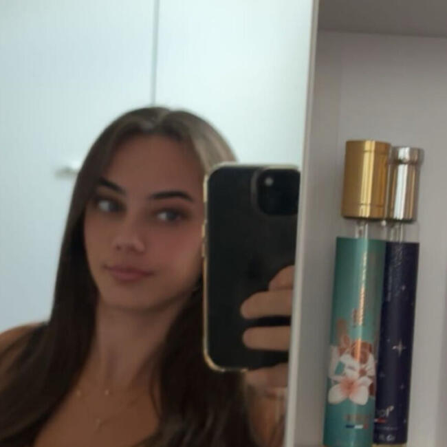 Babysitter in Sennecey-le-Grand: Charline