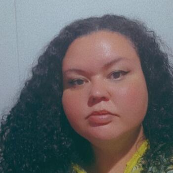 Babysitter in Dourados: Juliana