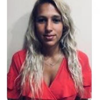 Babysitter Funchal: Ana