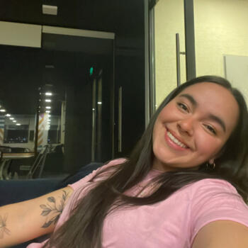 Babysitter in Madrid: Libia