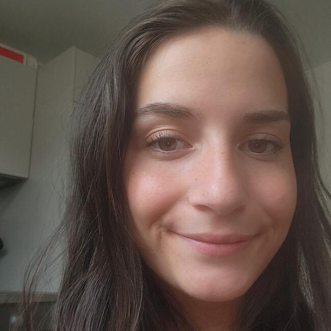 Babysitter in Namur: Pauline