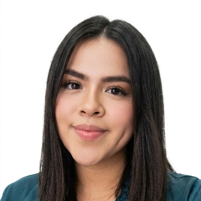 Babysitter in Alajuela: Ruby