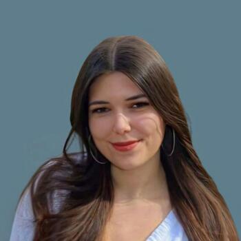 Babysitter in Baia Mare: Emma