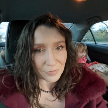 Babysitting job in Santa Rosa: babysitting job Renee