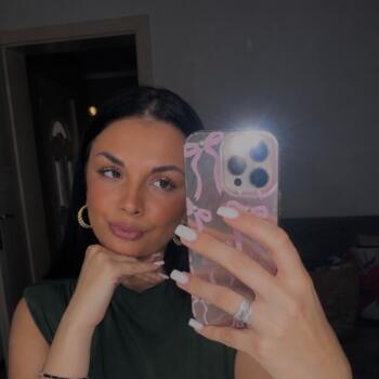 Babysitter Sremska Mitrovica: Ena