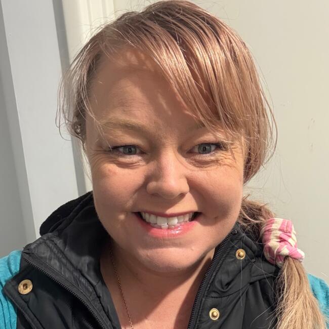 Babysitter in Perth: Danae