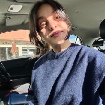 Babysitter in Clamart: Kmar