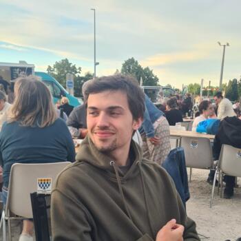 Babysitter in Lyon: Mael