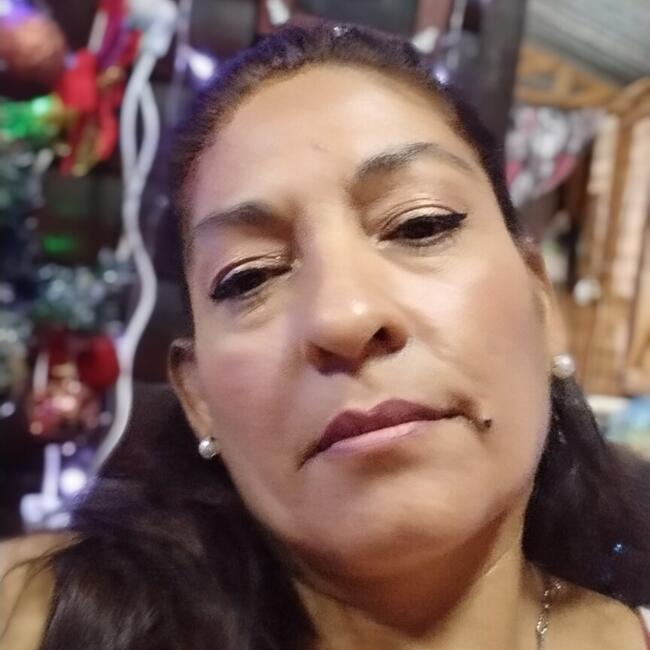 Babysitter in La Caldera: Dina