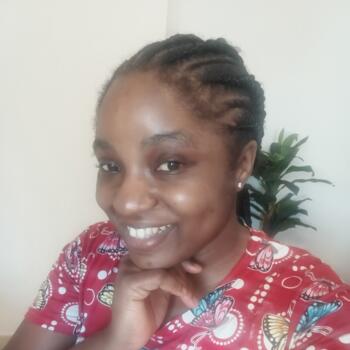 Nanny in Dubai: Sharifa