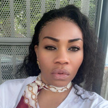 Babysitter in Champigny-sur-Marne: Francine