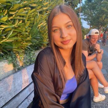 Babysitter in Kloten: Viktorija