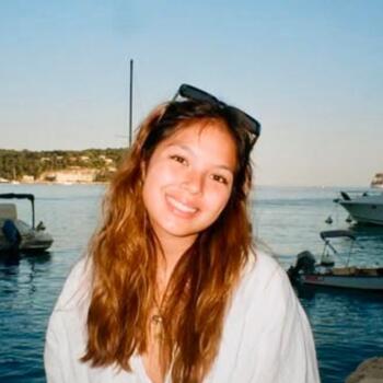 Babysitter in Zollikon: Alexandra
