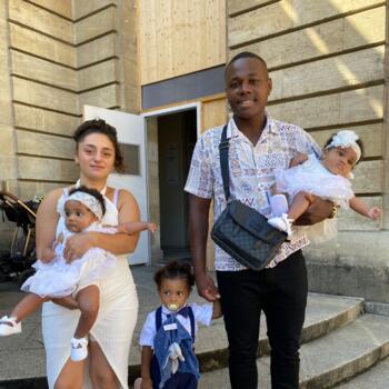 Babysitting job in Saint-Vincent-de-Paul (Gironde): babysitting job Manon