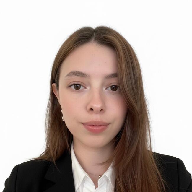 Babysitter in San Ramón: Brissa