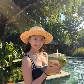 Childminder job in Singapore: babysitting job Jeeyoung