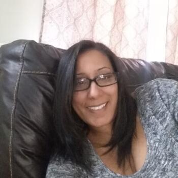 Babysitter in Borough of Queens: Stacey