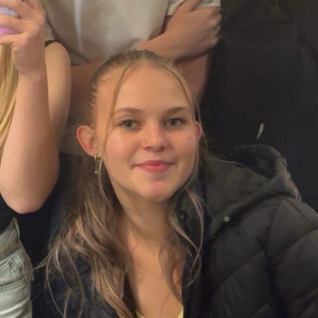 Babysitter in Milton Keynes: Phoebe