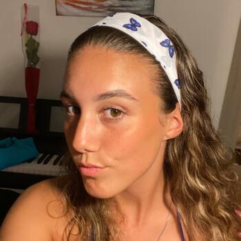 Baby-sitter in Nice: Allyson