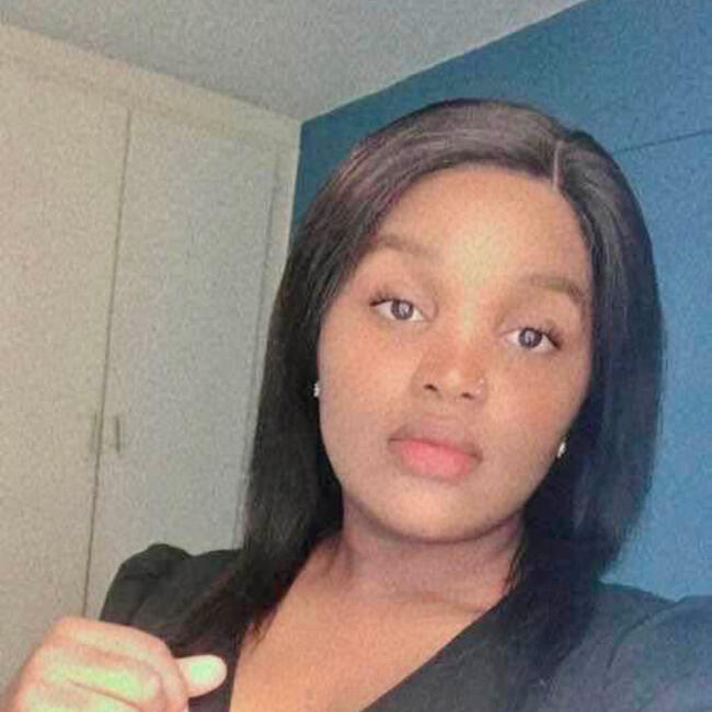 Babysitter in Benoni: Nomagugu