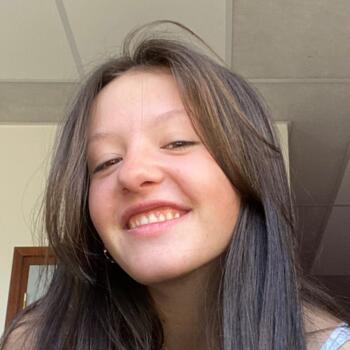 Babysitter in Annecy: Clémentine