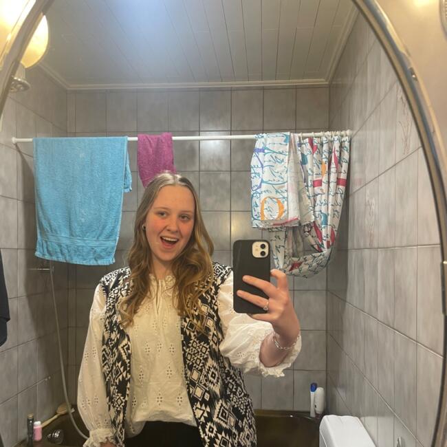 Babysitter in Zoersel: Hanne