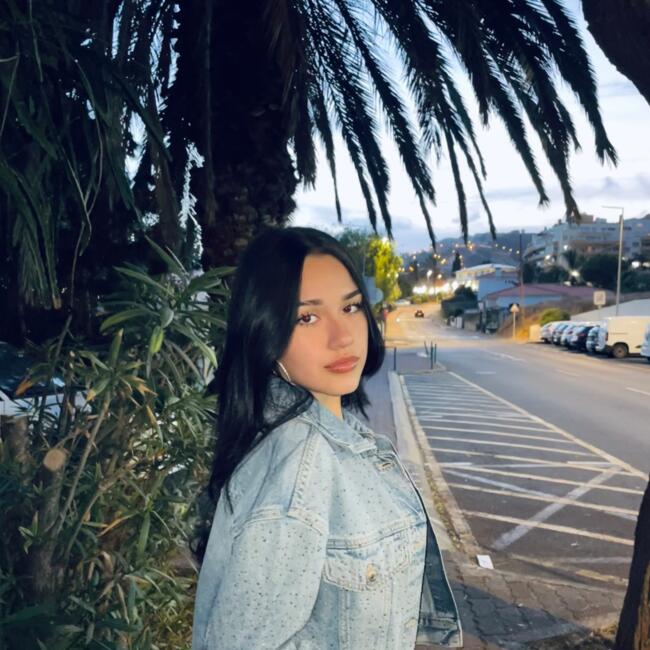 Babysitter em Santa Cruz: Barbara