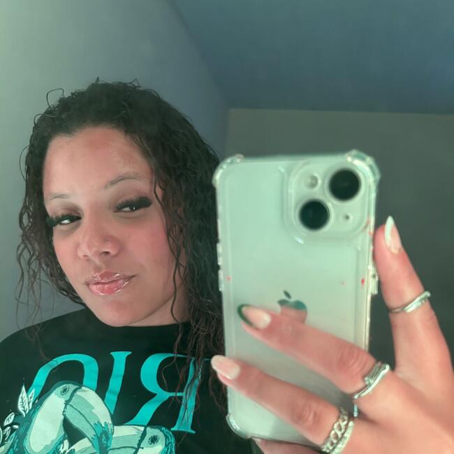 Babysitter in Rio das Ostras: Ingrid