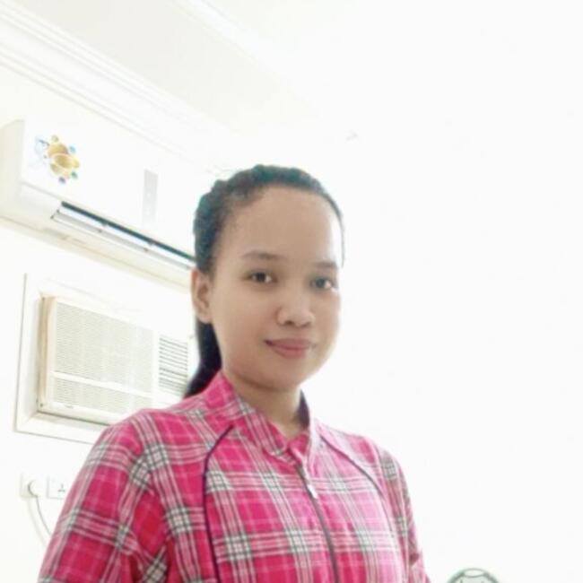 Babysitter in Riyadh: Kyla Shaine