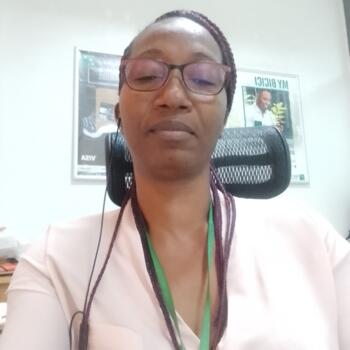 Nanny in Winnipeg: MOUHOTIEN SANDRA