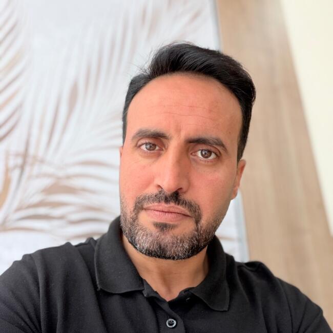 Başak (İstanbul) bölgesinde bebek bakıcılığı işi: Selahattin