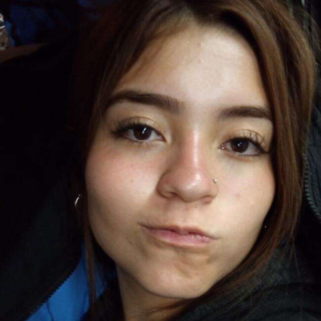 Babysitter in San Luis: Candela