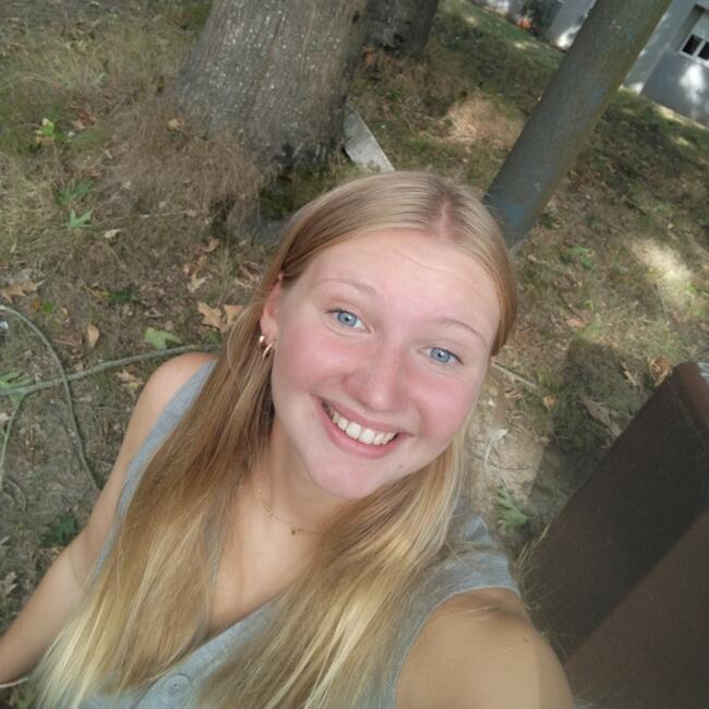 Babysitter in Rennes: Juliette