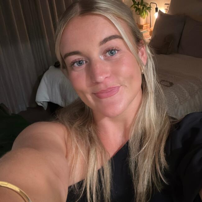 Babysitter in Auckland: Lily