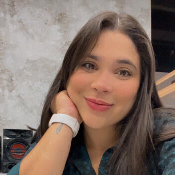 Trabajo para niñera en Panamá: trabajo de niñera Helen