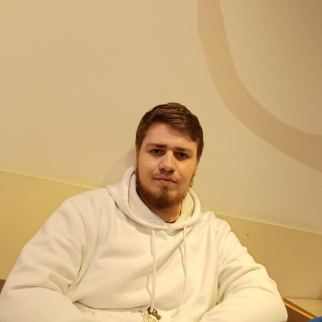 Babysitter in Chapelle-Guillaume: Nolann