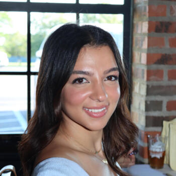 Babysitter in Getzville: Chloe