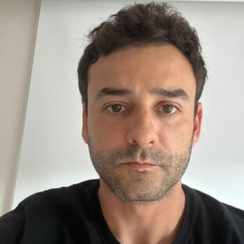 Emprego de babá em Garopaba: emprego de babá Bruno