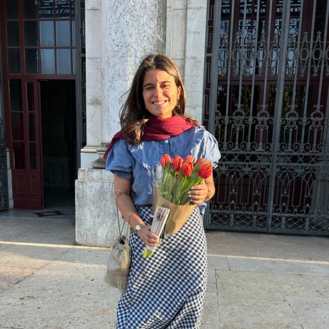 Babysitter in Seville: Laura