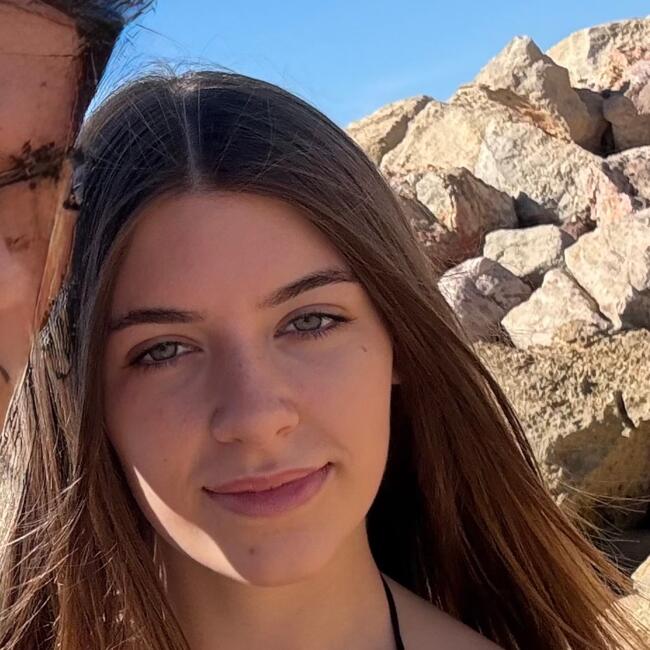 Childminder in Alcabideche: Oleksandra