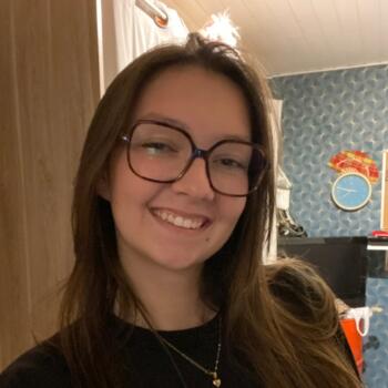 Babysitter in Gahard: Ambre