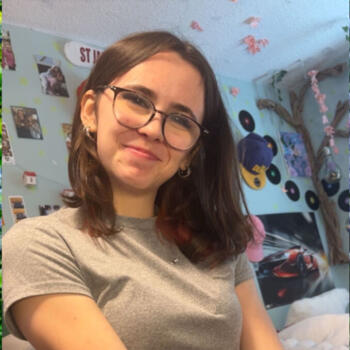 Baby-sitter in Guelph: Brooklyn