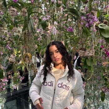 Babysitter Perth: Mariam