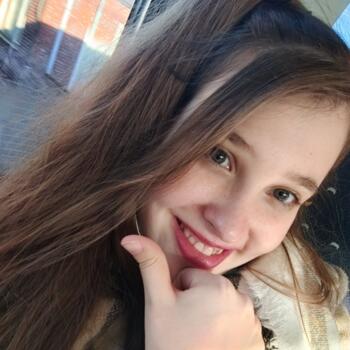 Baby-sitter in Ninove: Lotte