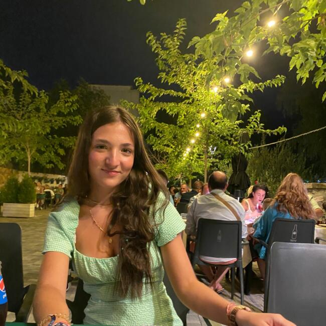 Babysitter in Granada: Daniela